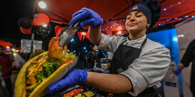 Posadas Celebrates Feria Morfi with Open-Air Flavors and Live Music